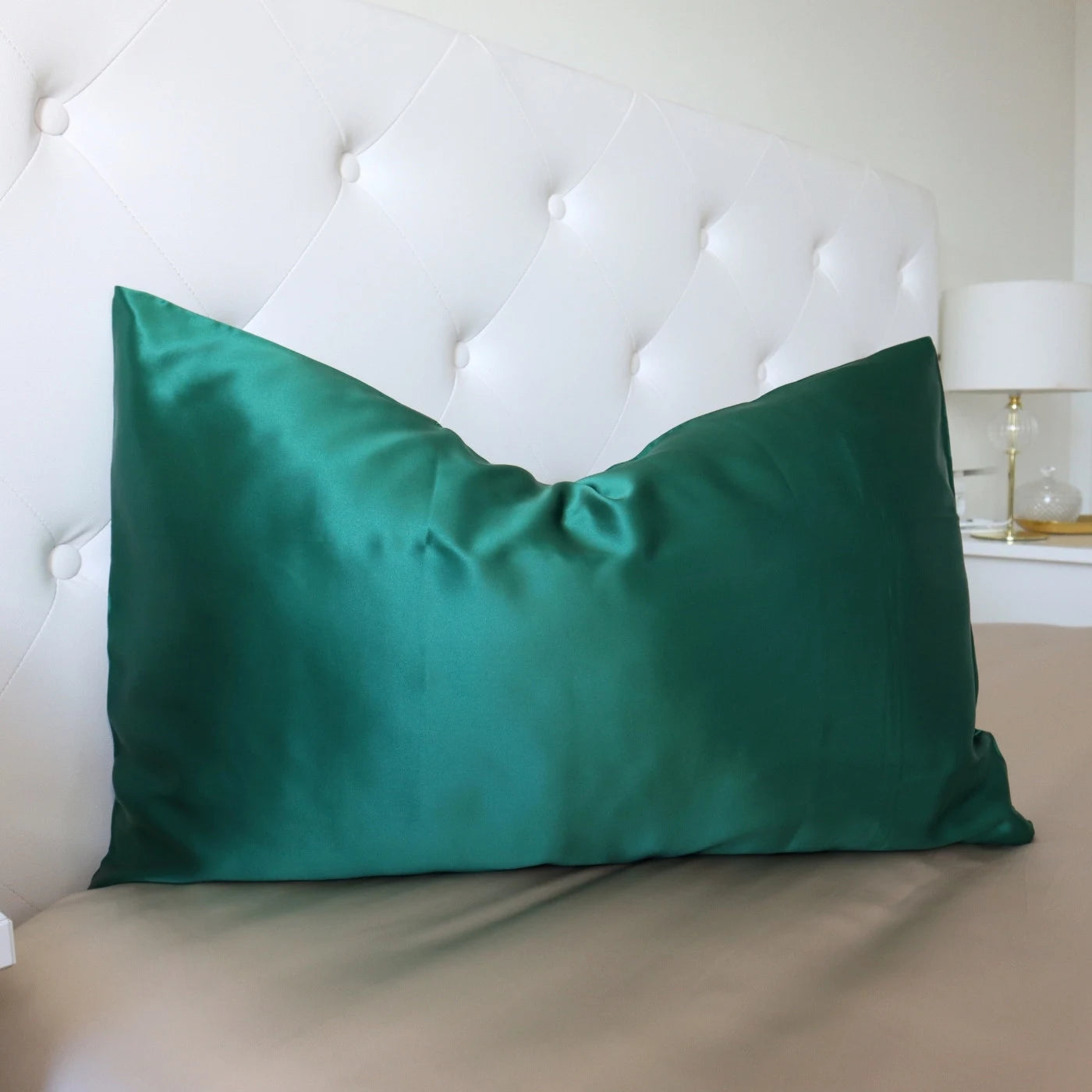 #color_emerald-green